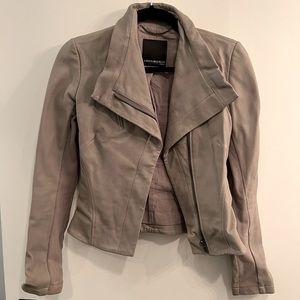 A Moveable Feast for Aritzia